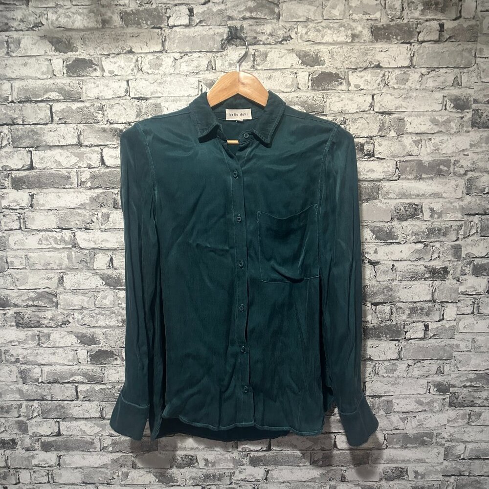 EUC Bella Dahl  Button Down Shirt Size Small
